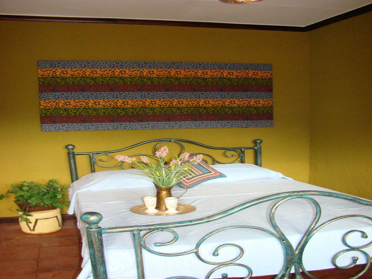Kaathene Ikweta Country Inn Maua מראה חיצוני תמונה